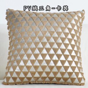 Poszewka na poduszkę z motywem geometrycznym