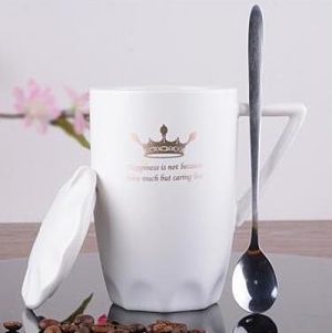 Kubek Do Kawy Lub Herbaty - KING OF QUEEN - Ceramiczny - Z Pokrywką