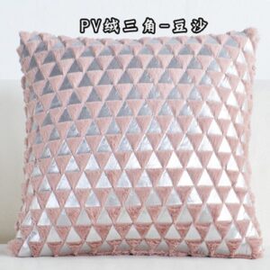 Poszewka na poduszkę z motywem geometrycznym