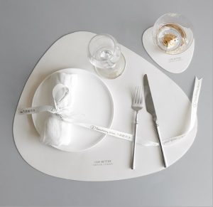 Podkładka Stołowa - Mata Izolacyjna - Skóra - Wodoodporna - Klasa i Elegancja