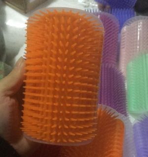 Massager-for-Cats-Pet-Products-Pets-Goods-Brush-Remove-Hair-Comb-Grooming-Table-Dogs-Care-Royal-8.jpg_640x640-8