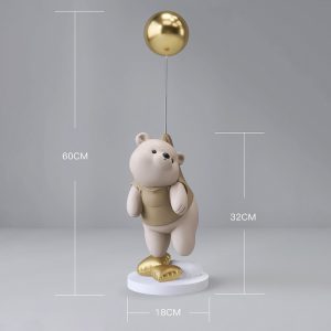 Niedźwiedź I Pies  Z Balonami