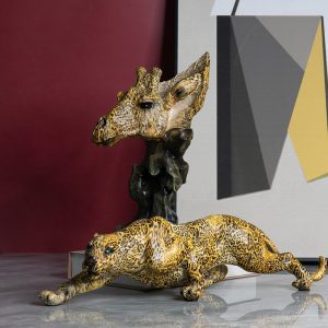 Złota Pantera Figurka Z Żywicy
