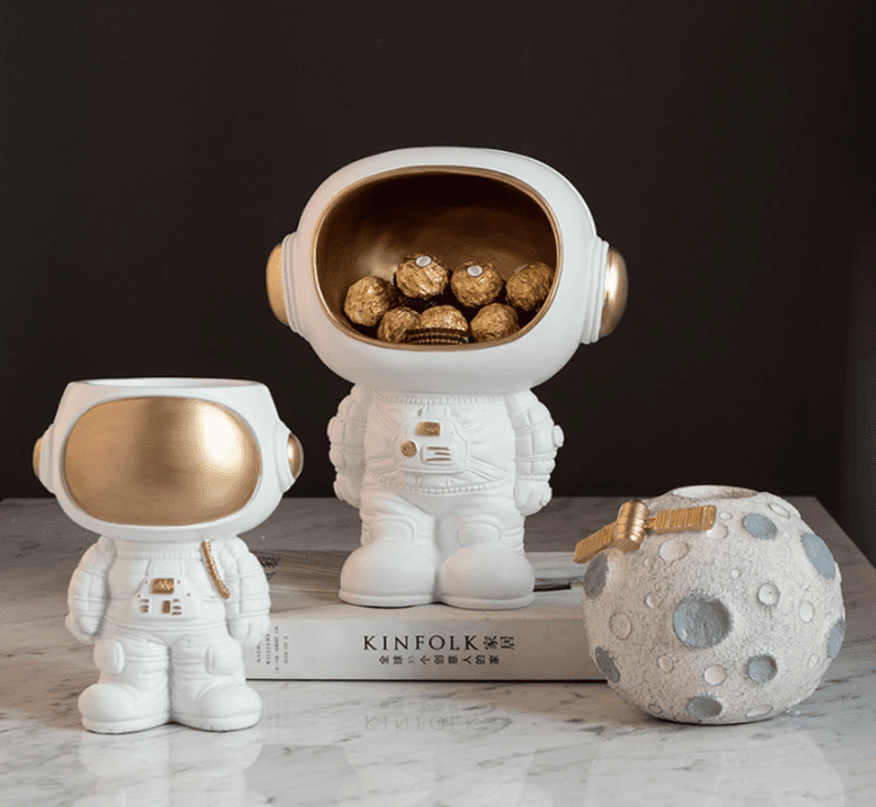 Astronauta Figurka Z Żywicy - Organizer