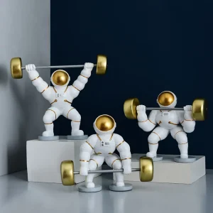 Astronauta Podnoszący Ciężary - Żywiczna Rzeźba Dekoracyjna
