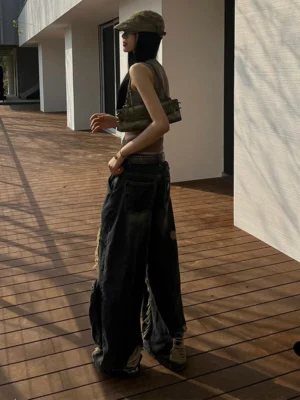 Damskie Dżinsy z Frędzlami i Dużymi Kieszeniami – Retro Styl