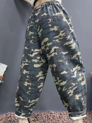 Damskie Spodnie Jeansowe Camouflage – Vintage, Luźne