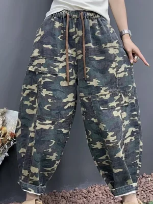 Damskie Spodnie Jeansowe Camouflage – Vintage, Luźne
