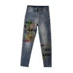 Jeansy damskie – luźny krój, wysoki stan, modny streetwear