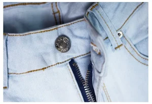 Damskie dżinsy dzwony bootcut z haftem kwiatowym – vintage