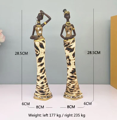 Figurka kobiety w ozdobnej sukni, smukła dekoracja na komodę - ujęcie produktu