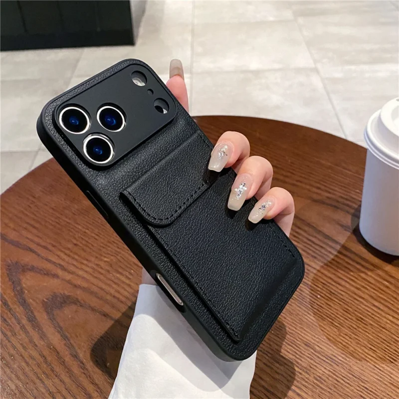 Etui do iPhone z wsuwaną kieszenią na karty - ujęcie produktu