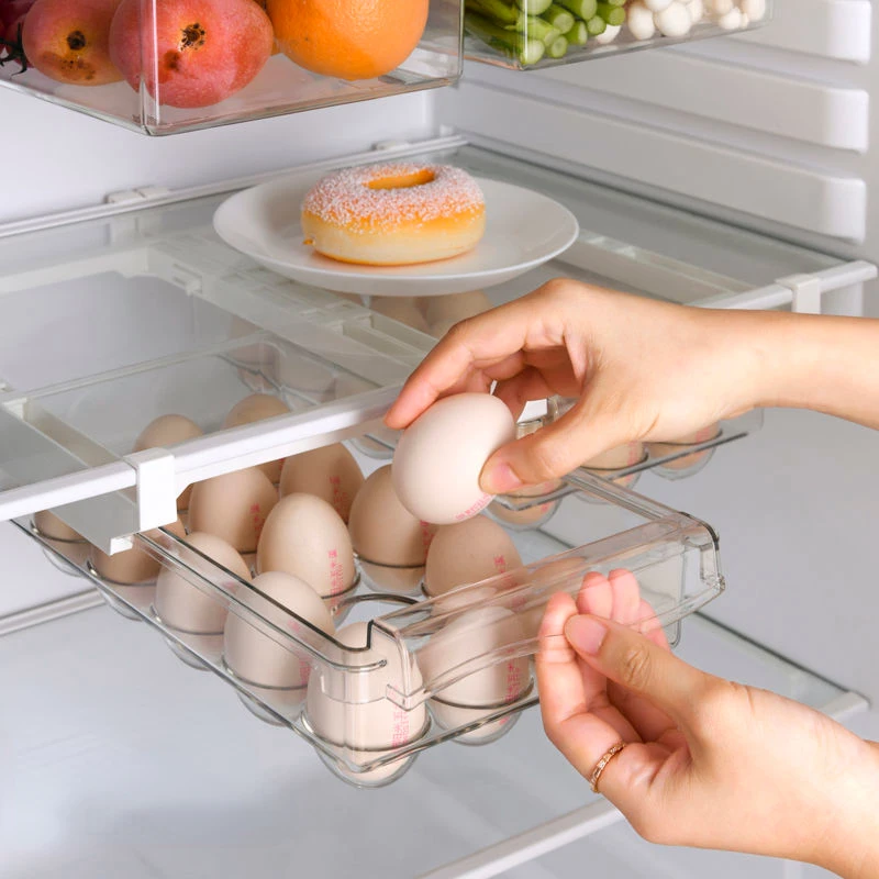 Wysuwany pojemnik na jajka pod półkę lodówki - ujęcie produktu