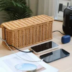 Pleciony pojemnik z pokrywką na drobiazgi - ujęcie produktu