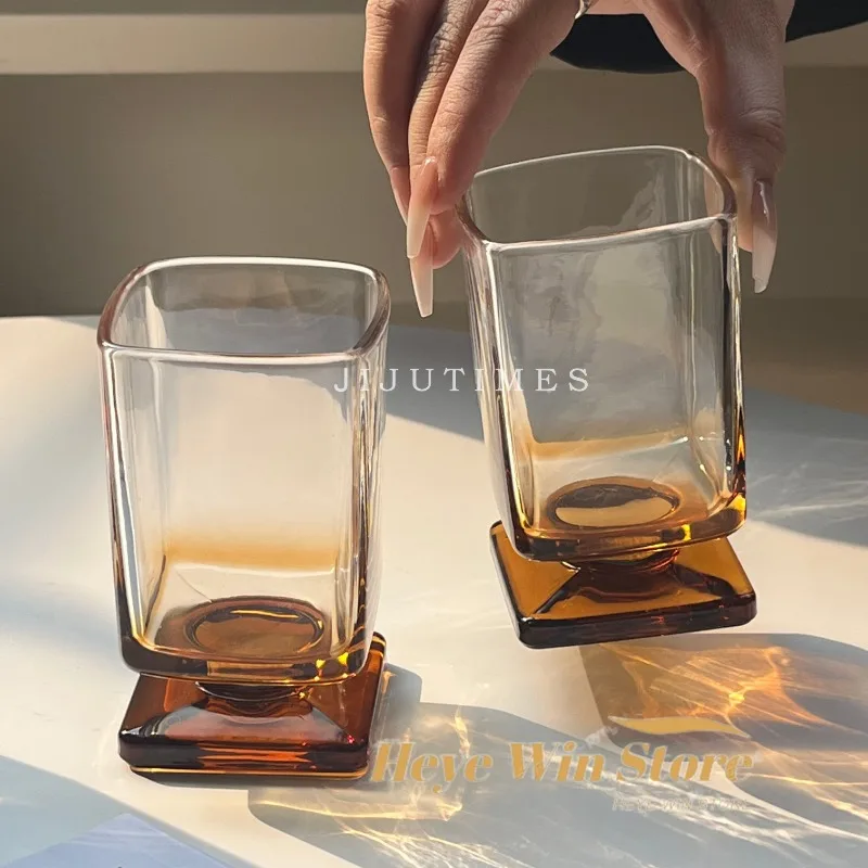 Kieliszek do whisky i soku gradientowy, w stylu vintage