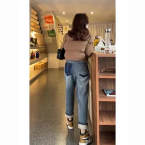 Jeansy damskie baggy z elastycznego denimu, z haftem, z kieszeniami