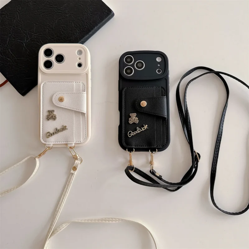 Etui do iPhone z kieszenią na karty i paskiem - ujęcie produktu