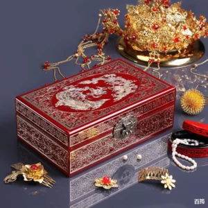 Szkatułka dekoracyjna z czerwonym wzorem i szufladą - ujęcie produktu