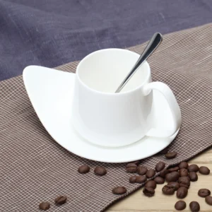 Filiżanka do kawy i herbaty porcelanowa