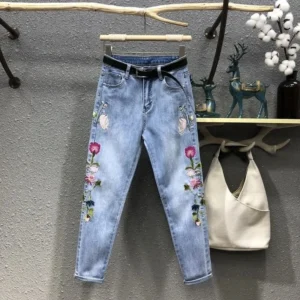Jeansy damskie baggy z wysokim stanem, z haftem, w stylu retro
