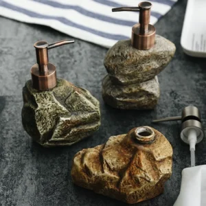 Dozownik do mydła ceramiczny, w stylu stone, z pompką