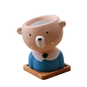 Doniczka ceramiczna z motywem zwierzęcej twarzy - ujęcie produktu
