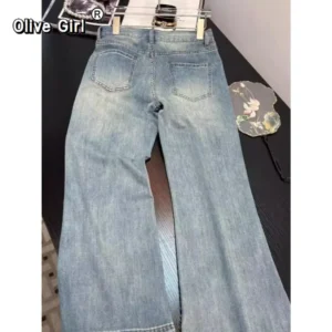 Jeansy damskie wide leg z wysokim stanem, z haftem