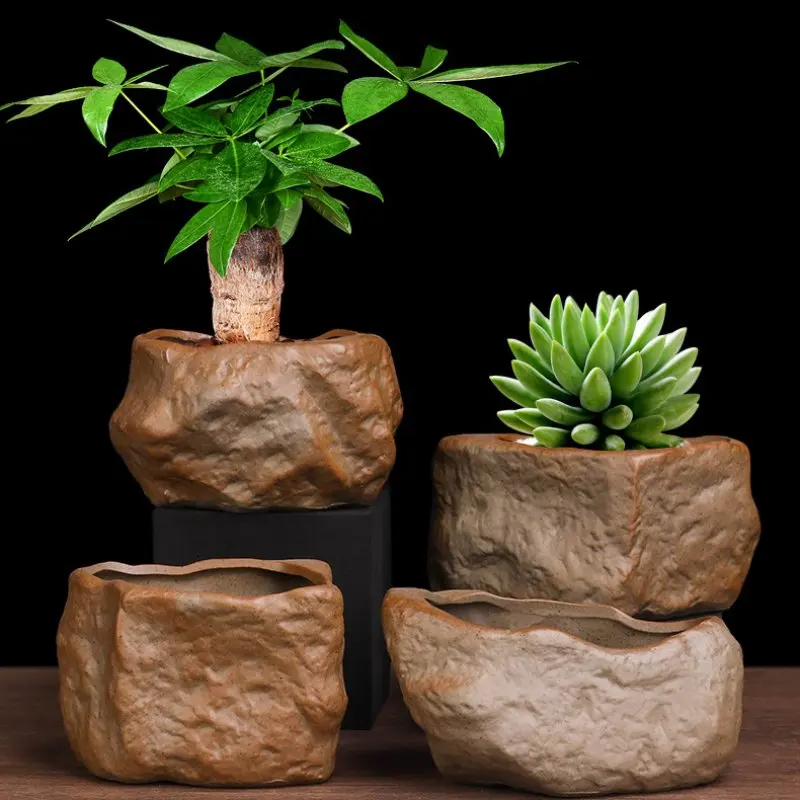 Ceramiczna doniczka kaktus na sukulenty