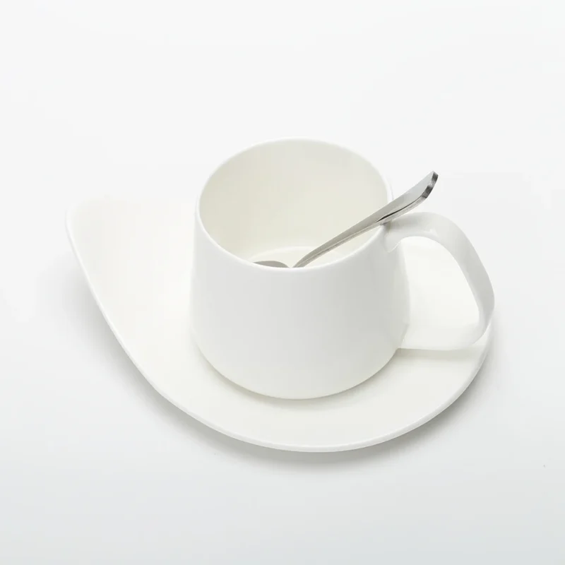 Filiżanka do kawy i herbaty porcelanowa