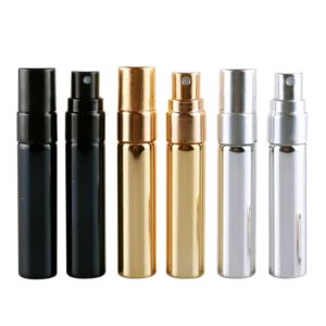 Podróżny atomizer do perfum w podłużnej obudowie - ujęcie produktu