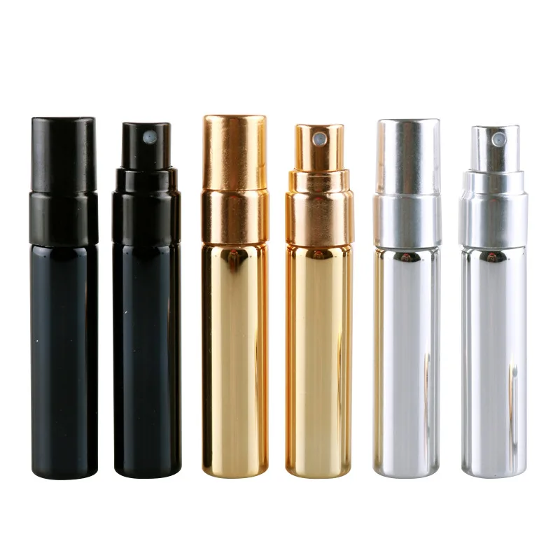 Podróżny atomizer do perfum w podłużnej obudowie - ujęcie produktu