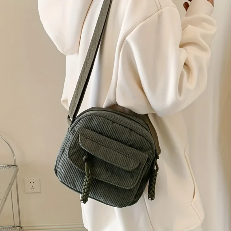 Torba crossbody na ramię ze sztruksu