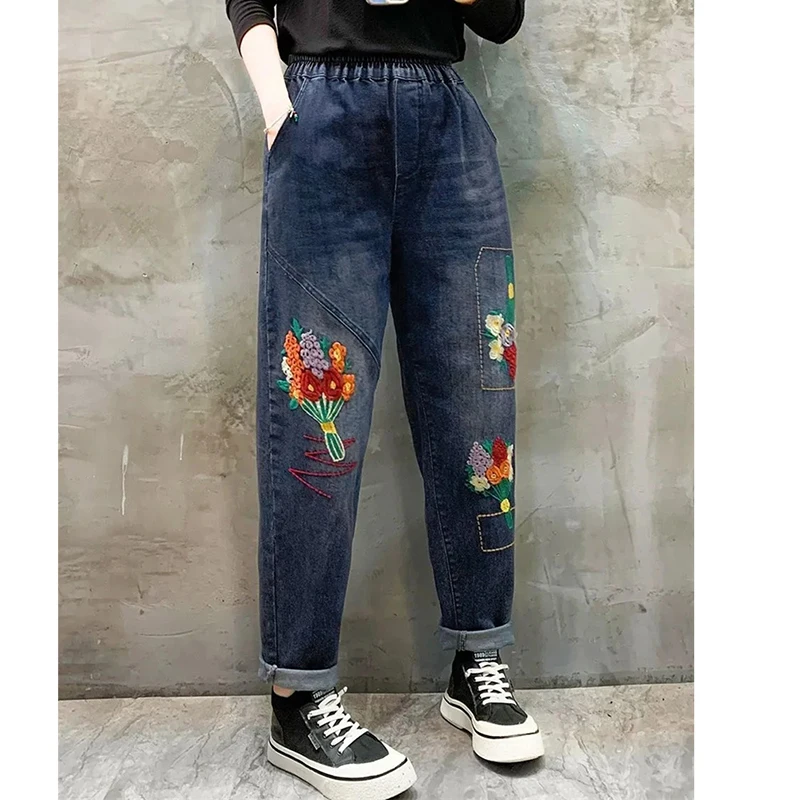 Jeansy damskie baggy z wysokim stanem, z haftem, w stylu retro