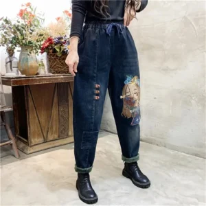 Jeansy damskie baggy z elastycznego denimu, z haftem, z kieszeniami