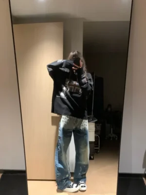 Jeansy damskie wide leg z przetarciami, w stylu streetwear