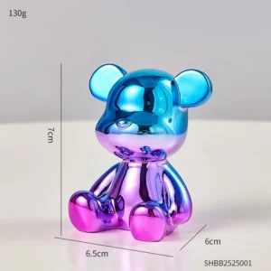 Figurka misia z żywicy o połyskującej powierzchni, dekoracja - ujęcie produktu