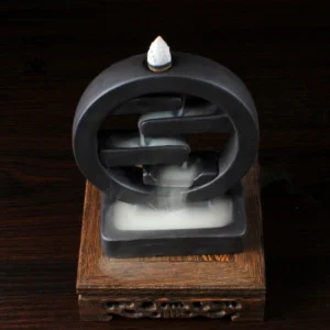 Ceramiczna kadzielnica dekoracyjna
