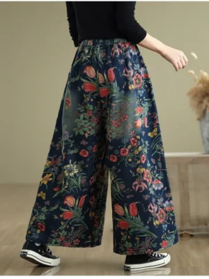 Jeansy damskie baggy z elastycznego denimu, z kwiatowym wzorem