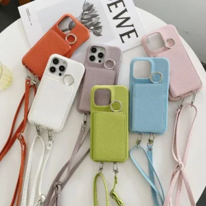 Etui na telefon z portfelem na karty, z paskiem, z lusterkiem, z uchwytem
