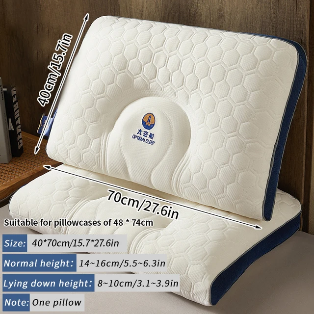 Poduszka profilowana z bocznym otworem i wypukłą powierzchnią - ujęcie produktu