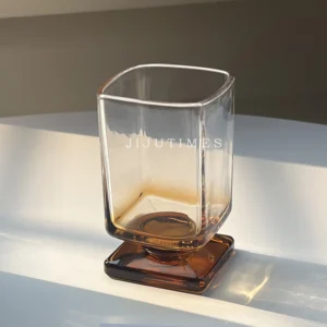Kieliszek do whisky i soku gradientowy, w stylu vintage
