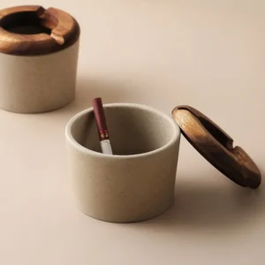 Popielniczka dekoracyjna ceramiczna, okrągła, przenośna
