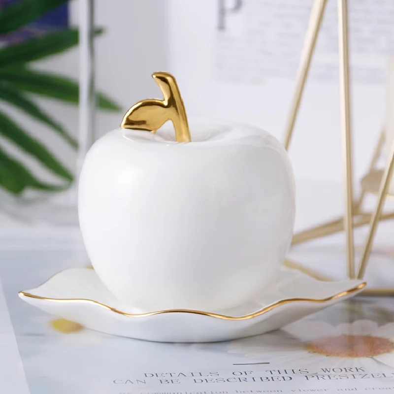 Pojemnik na wykałaczki w kształcie jabłka, ceramiczny