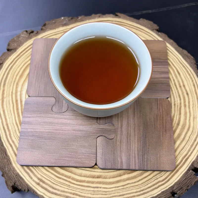 Podkładki pod kubki drewniane, w stylu retro, odporne na ciepło, 4 szt.