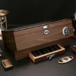 Humidor na cygara z drewna cedrowego, z oknem