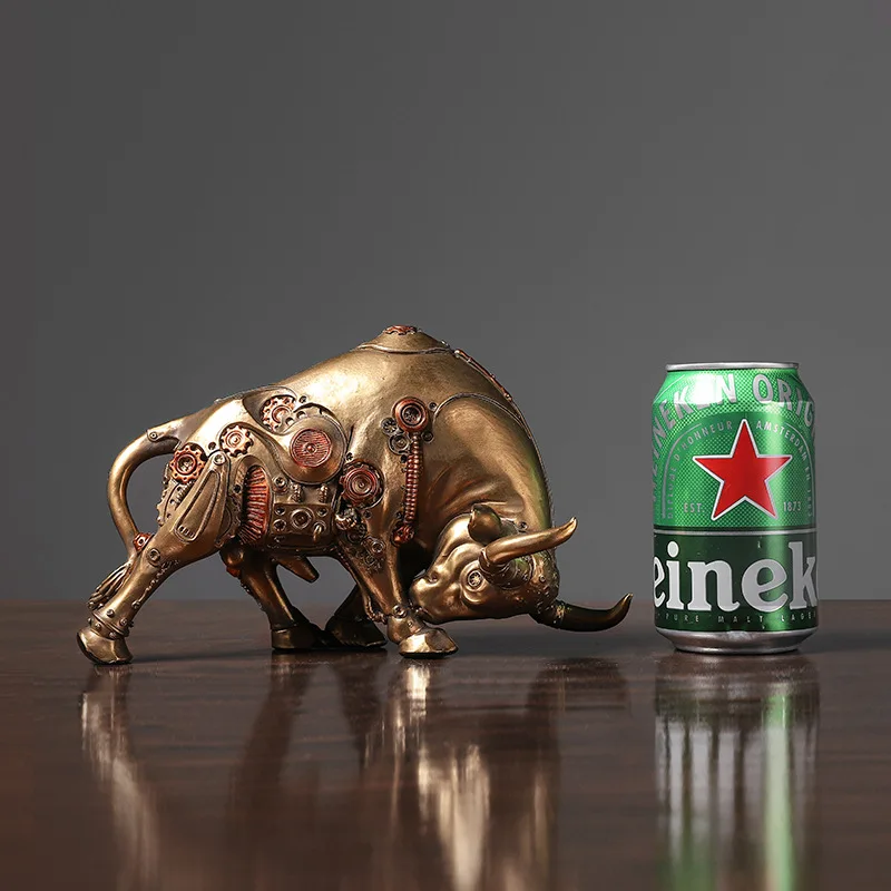 Figurka byka z motywem mechanizmu, dekoracja w stylu steampunk - ujęcie produktu