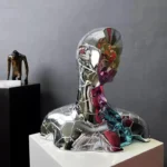 Abstrakcyjna drewniana statuetka minimalistyczna