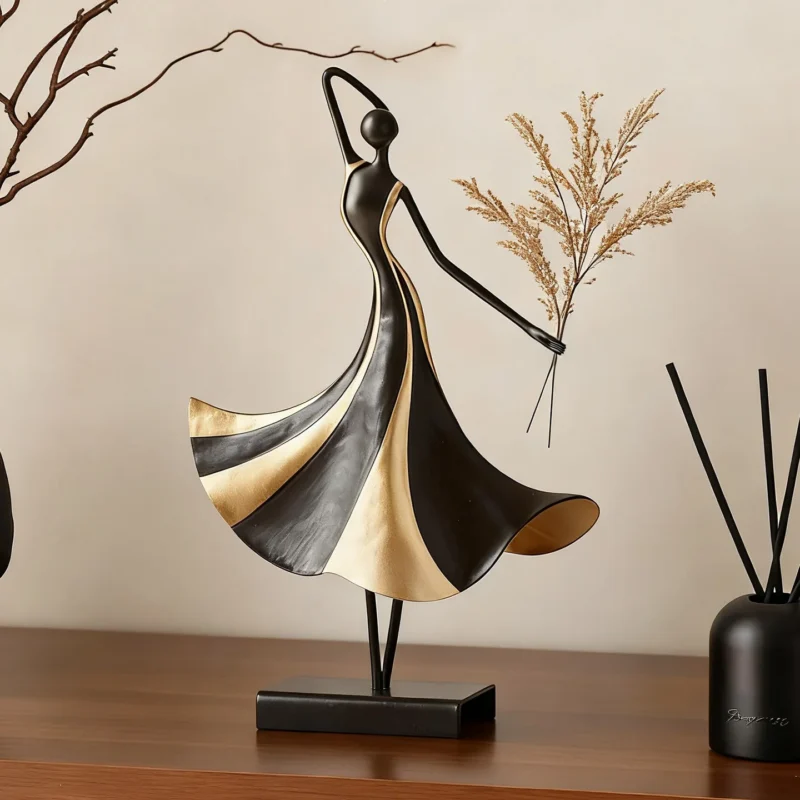 Abstrakcyjna drewniana statuetka minimalistyczna