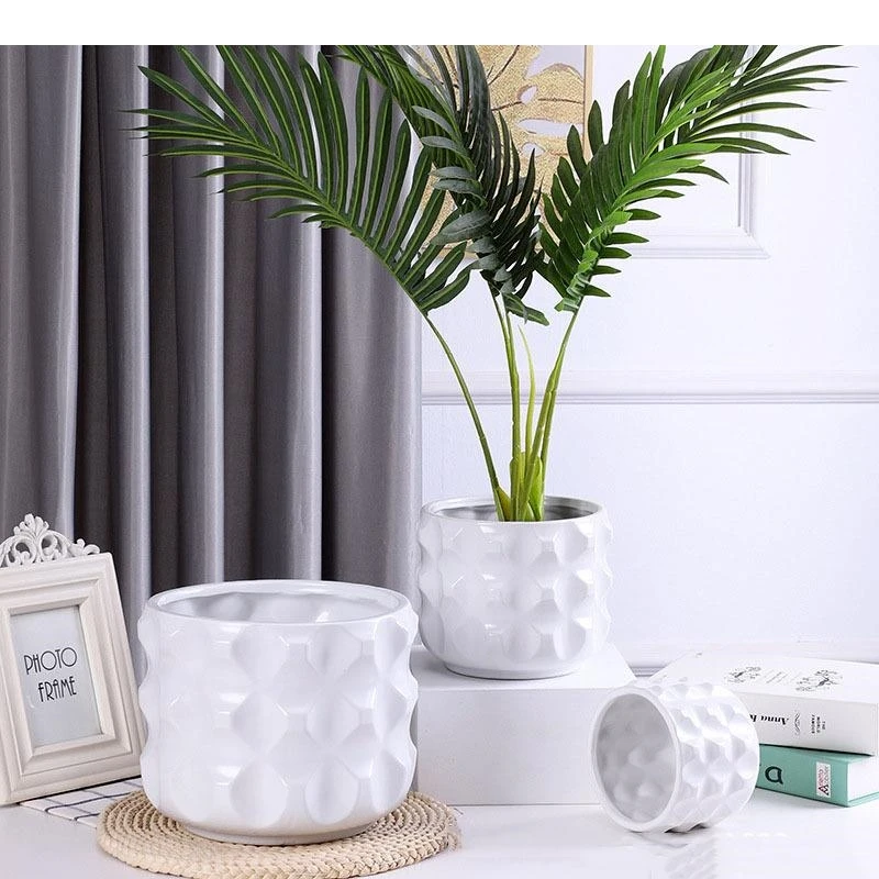 Ceramiczny wazon dekoracyjny minimalistyczny, porcelanowy