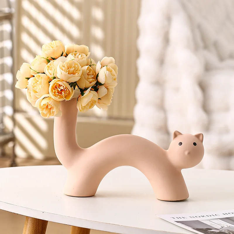 Ceramiczny wazon dekoracyjny